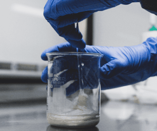 Tribunal de Justiça de Mato Grosso veta venda de produtos de cannabis em farmácia de manipulação