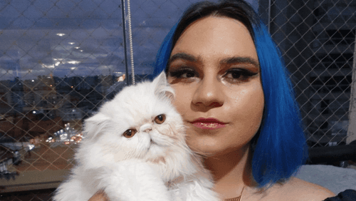 <strong>Conheça a história da gata Marie, que faz uso de CBD para rinite alérgica</strong>