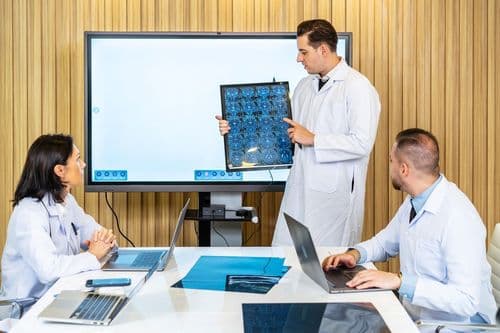 Novo estudo revela que a cannabis não altera áreas cerebrais ligadas à cognição e memória