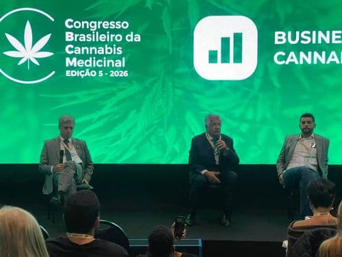 Imagem da noticia: Paulo Teixeira defende avanço da regulamentação da cannabis medicinal e anuncia projeto para o cânhamo industrial